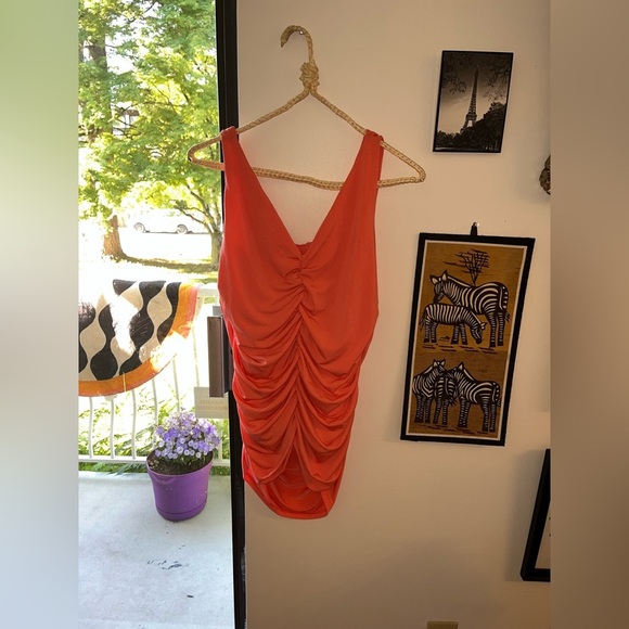 Bianca Nygard Ruched Top- Medium - Picture 10 of 10